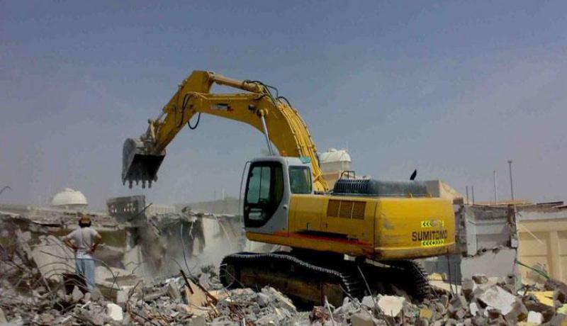 جيش الاحتلال الإسرائيلي يهدم منزل فلسطيني طعن مستوطنا في الخليل