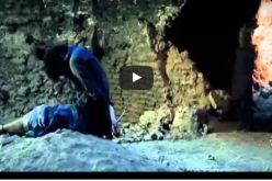 داعش ينشر مقطع فيديو جديد لأطفال يعدمون رهائن في سوريا