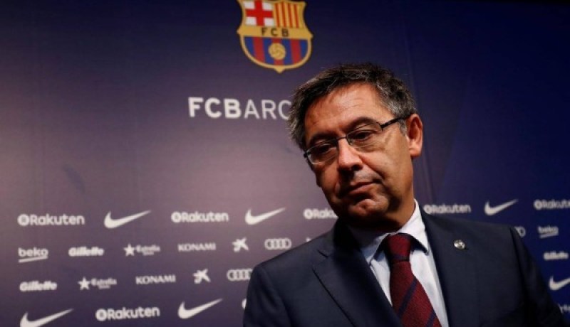 رسميا.. “بارتوميو” يعلن استقالته من رئاسة البارصا