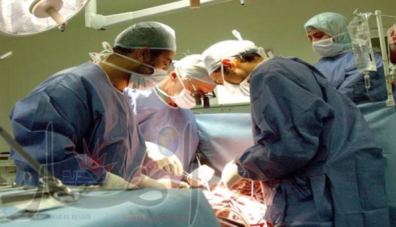 إحالة الأساتذة الإستشفائيين الجامعيين للتقاعد ليس عقابا لهم