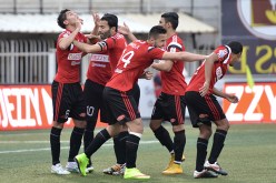 مزيان و بن خماسة يجددان عقدهما إلى غاية 2017 مع اتحاد الجزائر