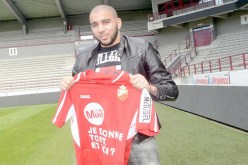 المغترب والي يحل بالجـزائر وسيتفاوض اليوم واتصالات مع ساكومبي