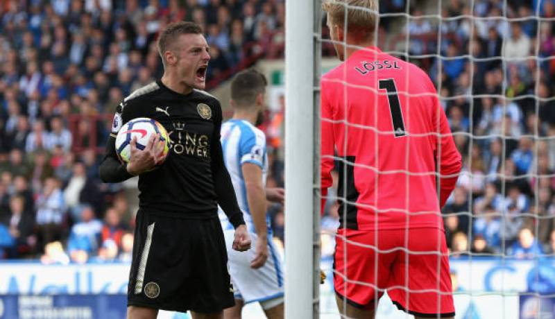 فاردي ينقد محرز و سليماني