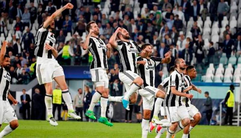 جوفنتوس يتوج بالدوري الايطالي للمرة السادسة على التوالي