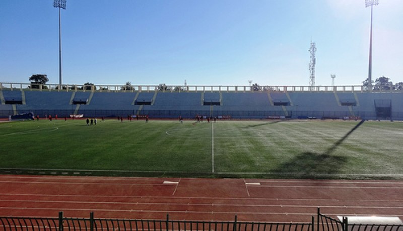 الفيفا ترفض إقامة مباراة ليبيا وتونس في وهران بسبب الحالة الكارثية للملعب