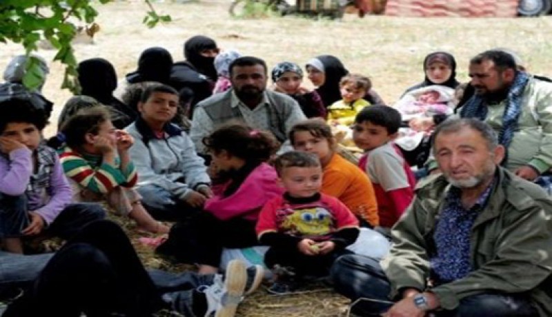 عشرات السوريين يفرون الى الاردن هربا من الاوضاع في بلادهم