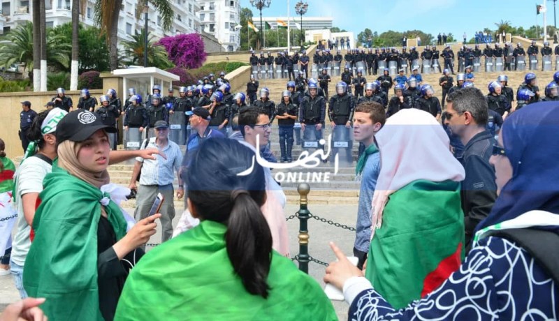 بالصور.. الطلبة في مسيرات حاشدة بالعاصمة