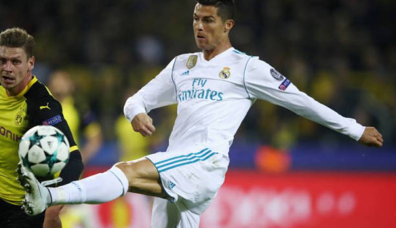 كريستيانو يضرب بالثنائية مجددا ويقود مدريد لاكتساح دورتموند