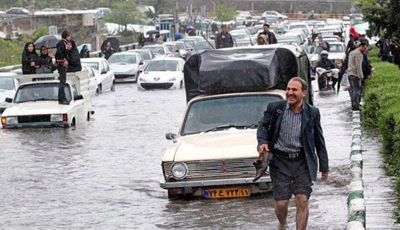قتلى في إيران جراء الفيضانات