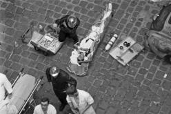 مذكرات توقيف دولية بحق 3 رجال يشتبه بضلوعهم في اعتداء باريس عام 1982