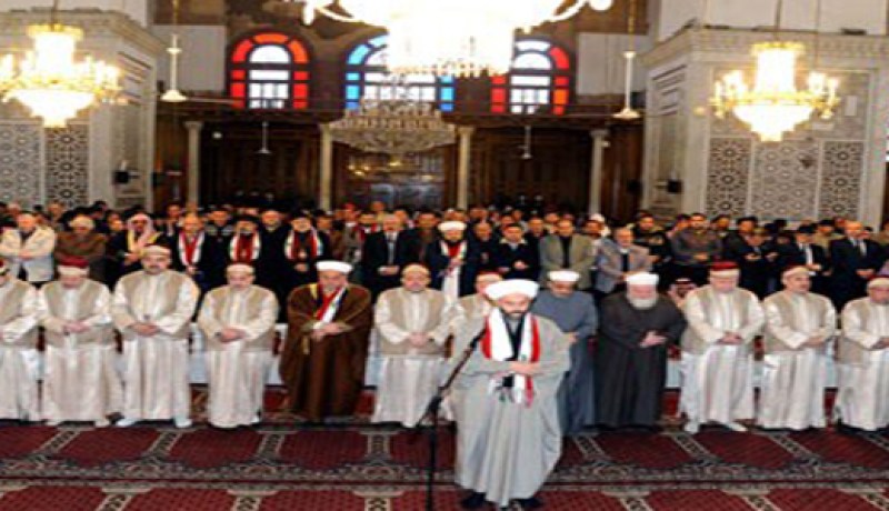 صلوات بالجامع الأموي والكنيسة المريمية ترحماً على ضحايا التفجيرفي سوريا