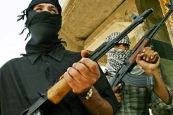 مصرع 17 شخصا في مواجهات بعد مقتل قيادي من القاعدة على يد شقيقه في اليمن