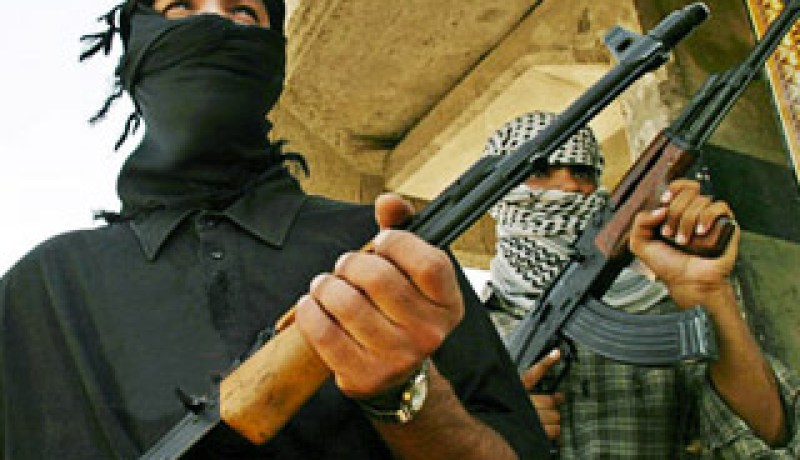 مصرع 17 شخصا في مواجهات بعد مقتل قيادي من القاعدة على يد شقيقه في اليمن