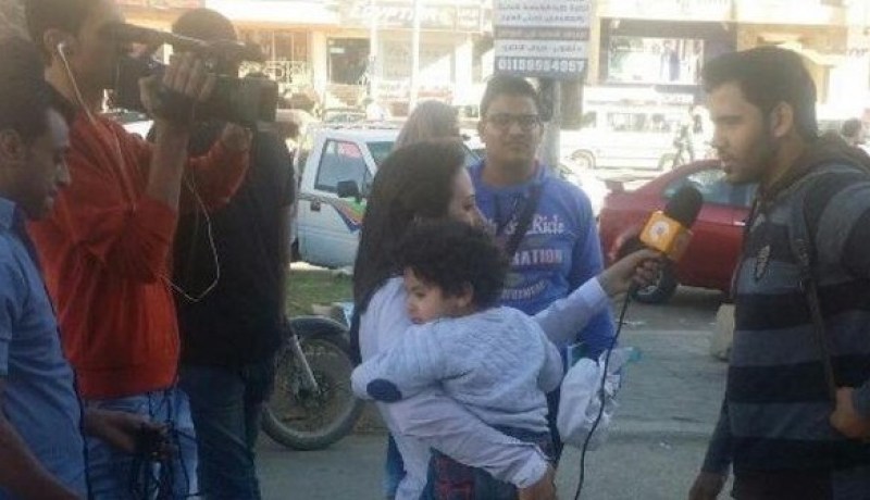 بين مؤيد ومعارض.. هل الصحافة تلغي غريزة الأمومة