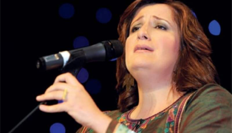 الفنانة الأردنية مكادي نحاس تطرب الجمهور الجزائري
