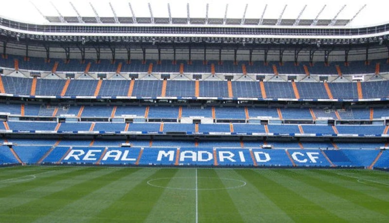 بالفيديو.. شاهد قبل مواجهة فولفسبورغ ماذا فعل ريال مدريد في ملعبه