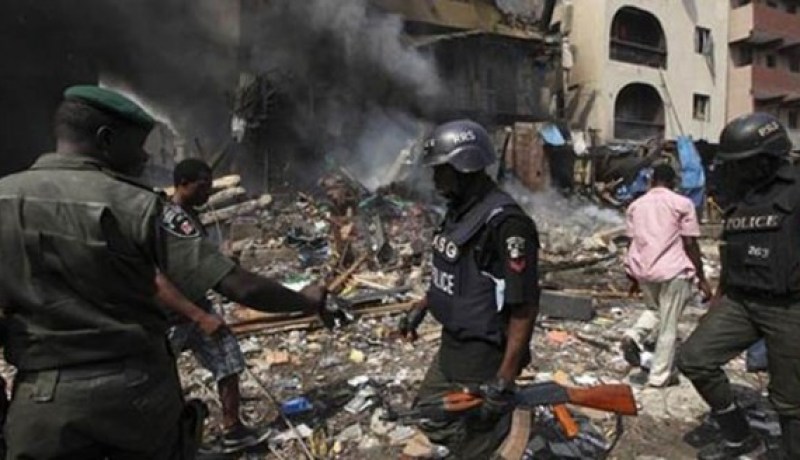 مقتل 32 شخصا في انفجار بسوق في نيجيريا