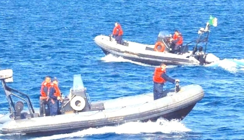 هلاك صياد وفقدان آخر إثر غرق زورقهما بسواحل مستغانم