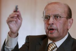 مواقف الجزائر واليمن متطابقة بشأن إقامة شراكة اقتصادية بين البلدين