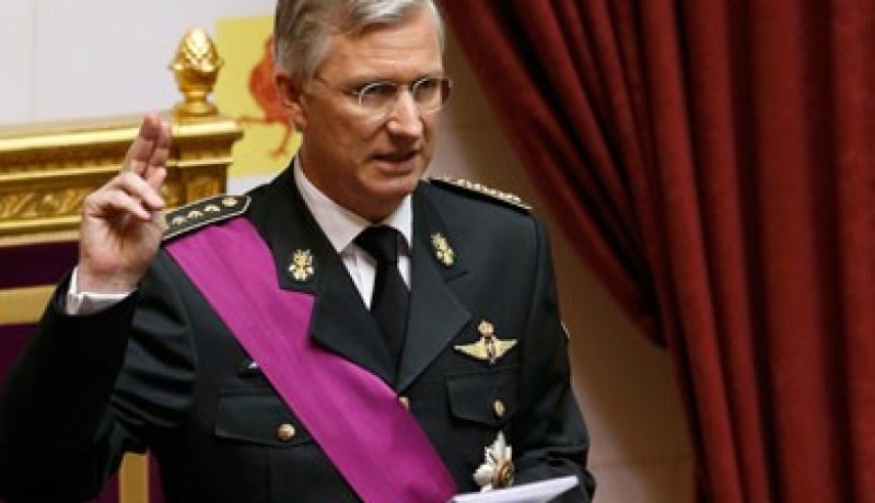 صحيفة فرنسية تتوعد بنشر صورة مفضحة لملك بلجيكا