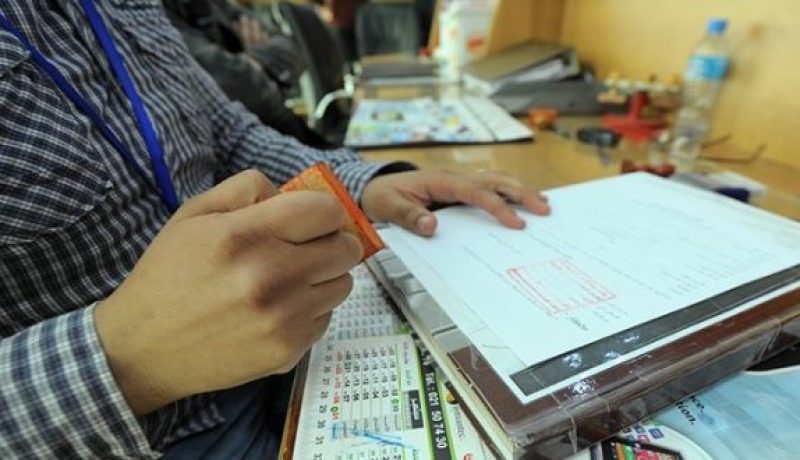 تمديد 700 ألف عامل بعقود «لاداس» إلى 2021!