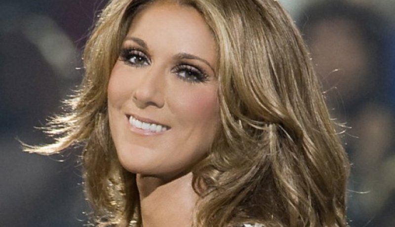 سيلين ديون تشارك في لجنة تحكيم ذا فويس