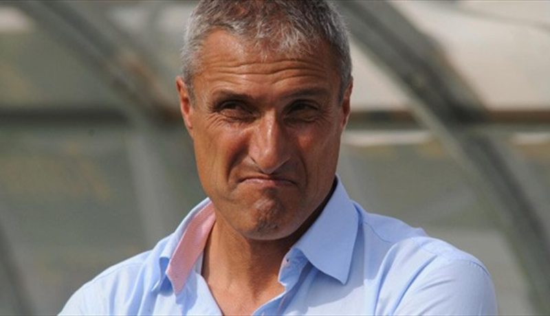 كازوني: “كنا أفضل من بلوزداد رغم الخسارة ولهذا السبب غيرت التشكيلة”