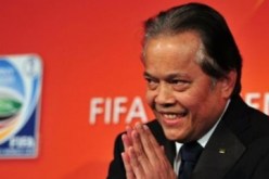 الفيفا تعاقب ماكودي  بإيقافه 90 يوما