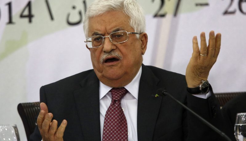 محمود عباس يكشف أن الجهود السياسية الفلسطينية مستمرة لعقد مؤتمر دولي  للسلام