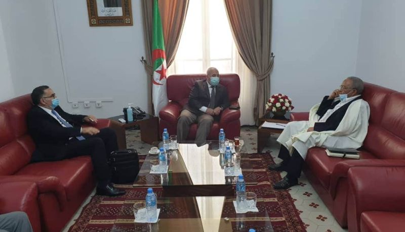 جمعية العلماءالمسلمين تمنح ولاية الجزائر 100 جهاز تنفس إصطناعي