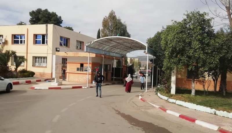 سعيدة: نجاح أول عملية استخراج حصى الكلى عبر الجلد بمستشفى أحمد مدغري 