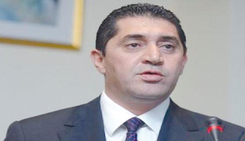 بايري لا يعرف “سبيسفيك”