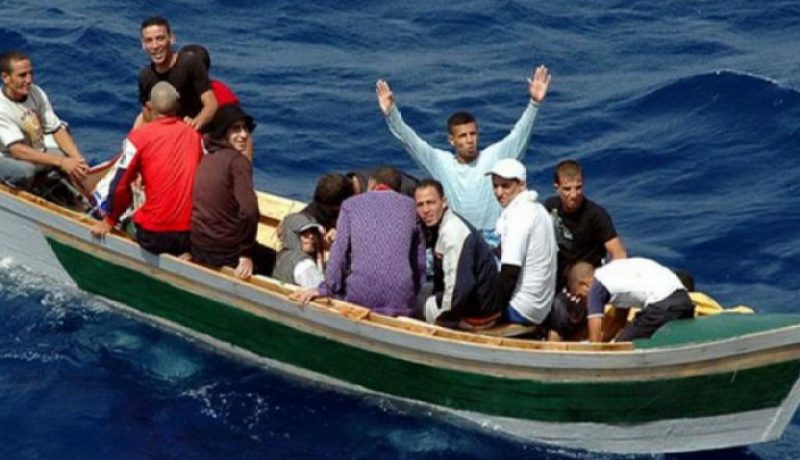 إحباط محاولة هجرة غير شرعية لـ 49 شخصا في مستغانم