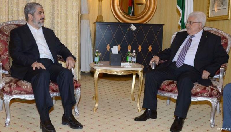 لقاء بين محمود عباس و خالد مشعل خلال أيام