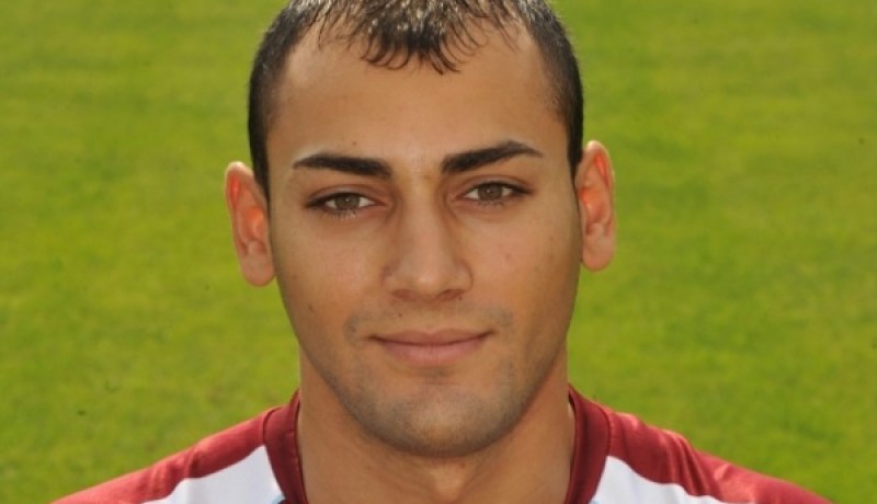 القضاء السويسري يفرج عن اللاعب الدولي السابق ميهوبي ويبرئه من تهم الاختطاف والابتزاز