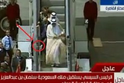 بالفيديو..شاهد حارس الملك السعودي ماذا فعل في زيارته لمصر