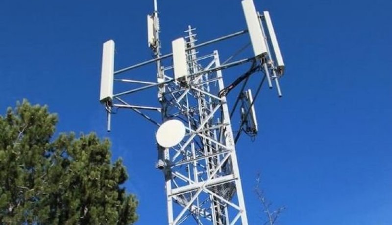 سلطة ضبط البريد تخصص ترددات لمتعاملي الهاتف النقال لتعزيز قدرات شبكات 3G و4G