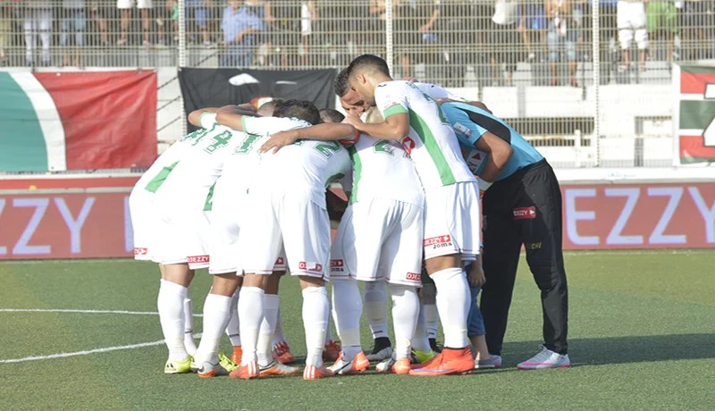 الرابطة تبرمج كلاسيكو العميد والكناري في بولوغين ورايسي يستنكر خرجة قرباج