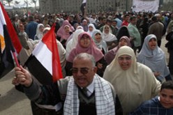 القوى السياسية المصرية تدعو إلى “جمعة غضب” للمطالبة بتنفيذ مطالب الثورة