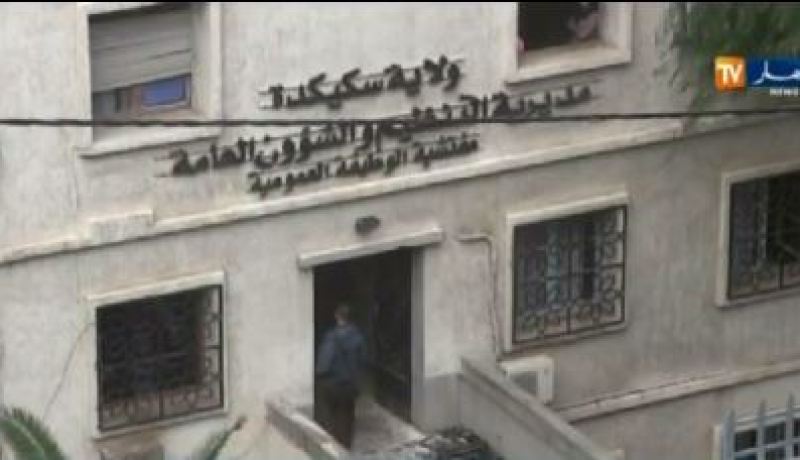 بالفيديو حريق يأتي على محتويات مكتبي البطاقات الرمادية ورخص السياقة بسكيكدة