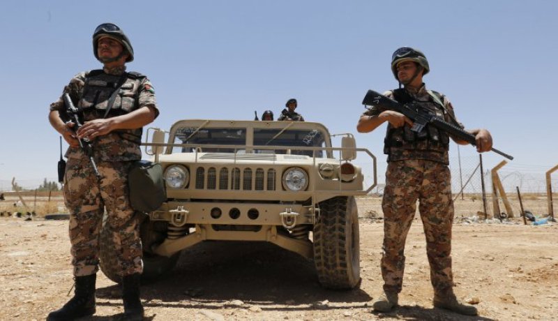 مقتل شخصين حاولا التسلل من سوريا إلى الأردن