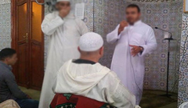 180 أجنبيا اعتنقوا الاسلام بالجزائر خلال 2016