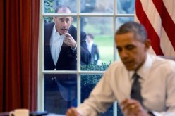 أوباما يسخر من زعماء العالم