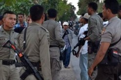 فصل 19 ضابط شرطة فى اندونيسيا لتورطهم فى قضايا تهريب للمخدرات