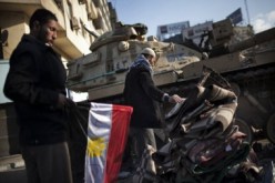 الجيش المصري يطلب من الحكومة الحالية تسيير الاعمال