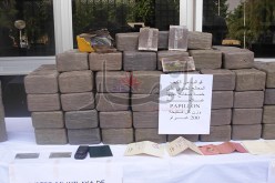 محام ضمن عصابة ضبط بحوزتها قنطاران من الكيف في مغنية