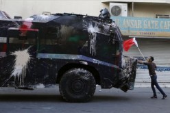 بالفيديو مواجهات بين قوات الأمن ومتظاهرين في بلدة سترة في البحرين