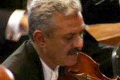 قائد المجموعة الصوتية للأوركسترا السيمفونية الوطنية عزيز حمولي في ذمة الله