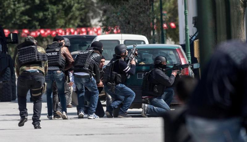 التحقيق مع 40 شخصا يشتبه في صلتهم بهجوم مدينة قبلي التونسية