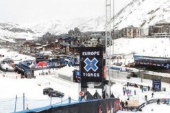 وفاة  4 أشخاص بعد انهيار ثلجي في جبال الألب الفرنسية